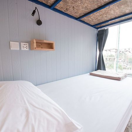 Sleep Terminal Hostel Chiang Mai Exterior photo