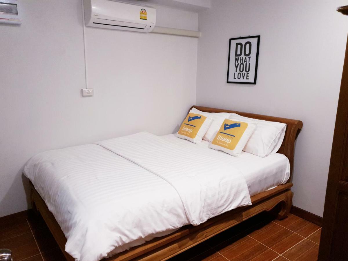 Sleep Terminal Hostel Chiang Mai Exterior photo