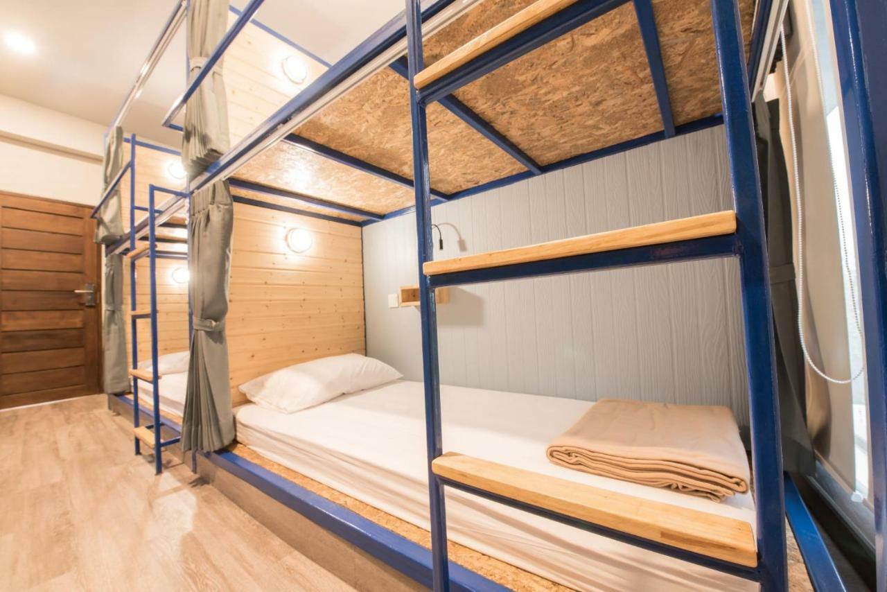 Sleep Terminal Hostel Chiang Mai Exterior photo