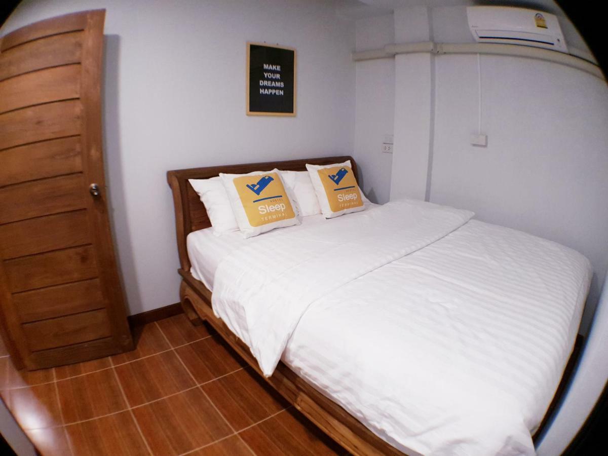 Sleep Terminal Hostel Chiang Mai Exterior photo