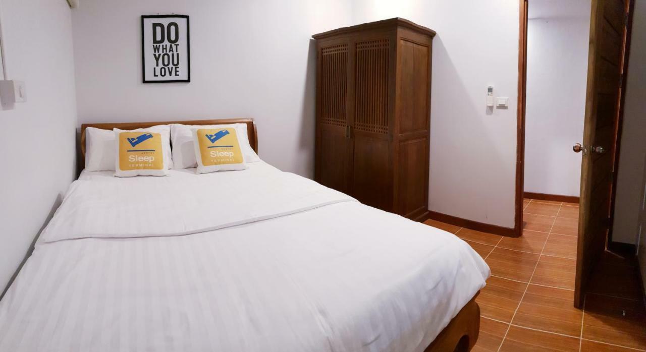 Sleep Terminal Hostel Chiang Mai Exterior photo
