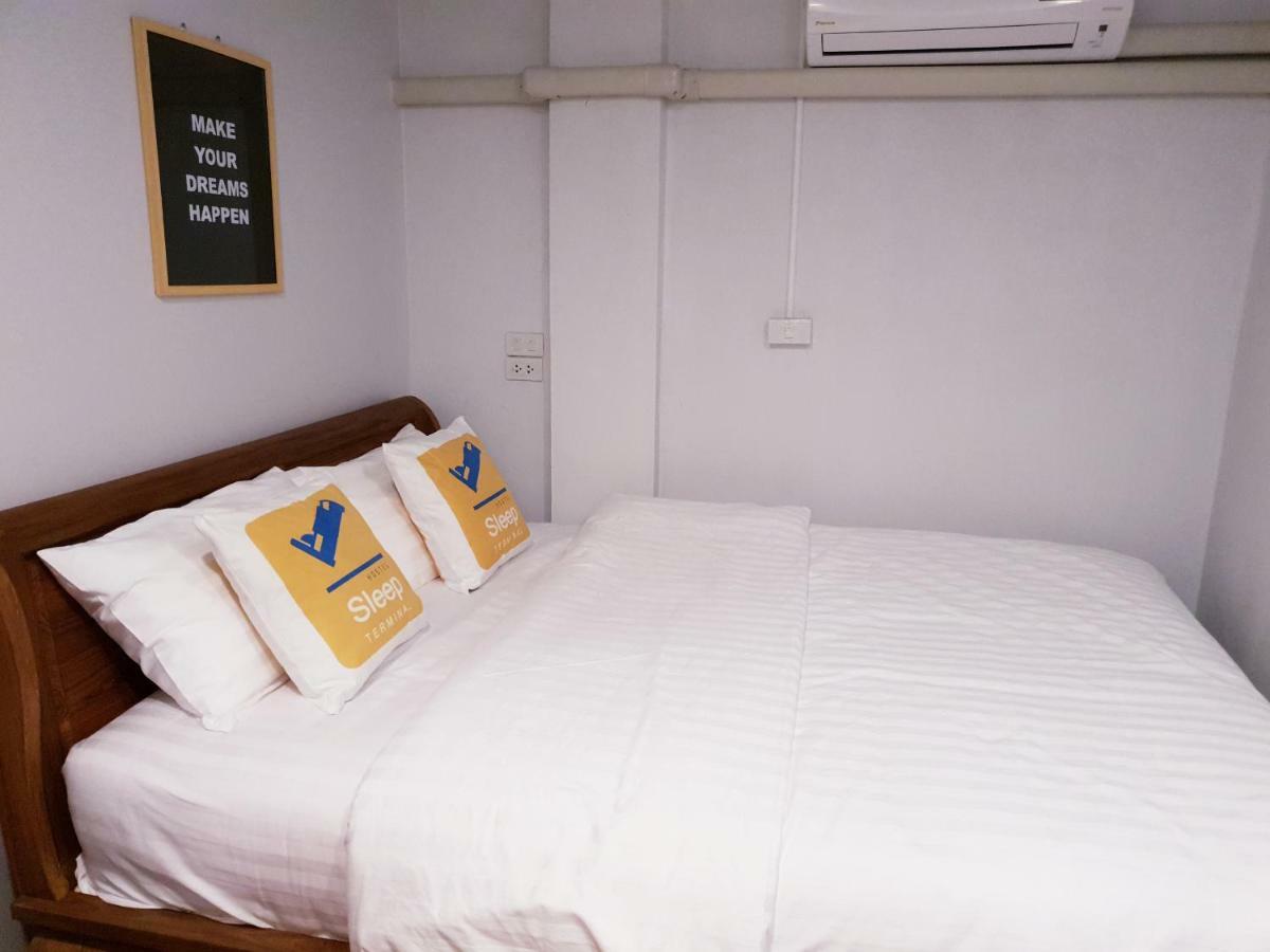 Sleep Terminal Hostel Chiang Mai Exterior photo