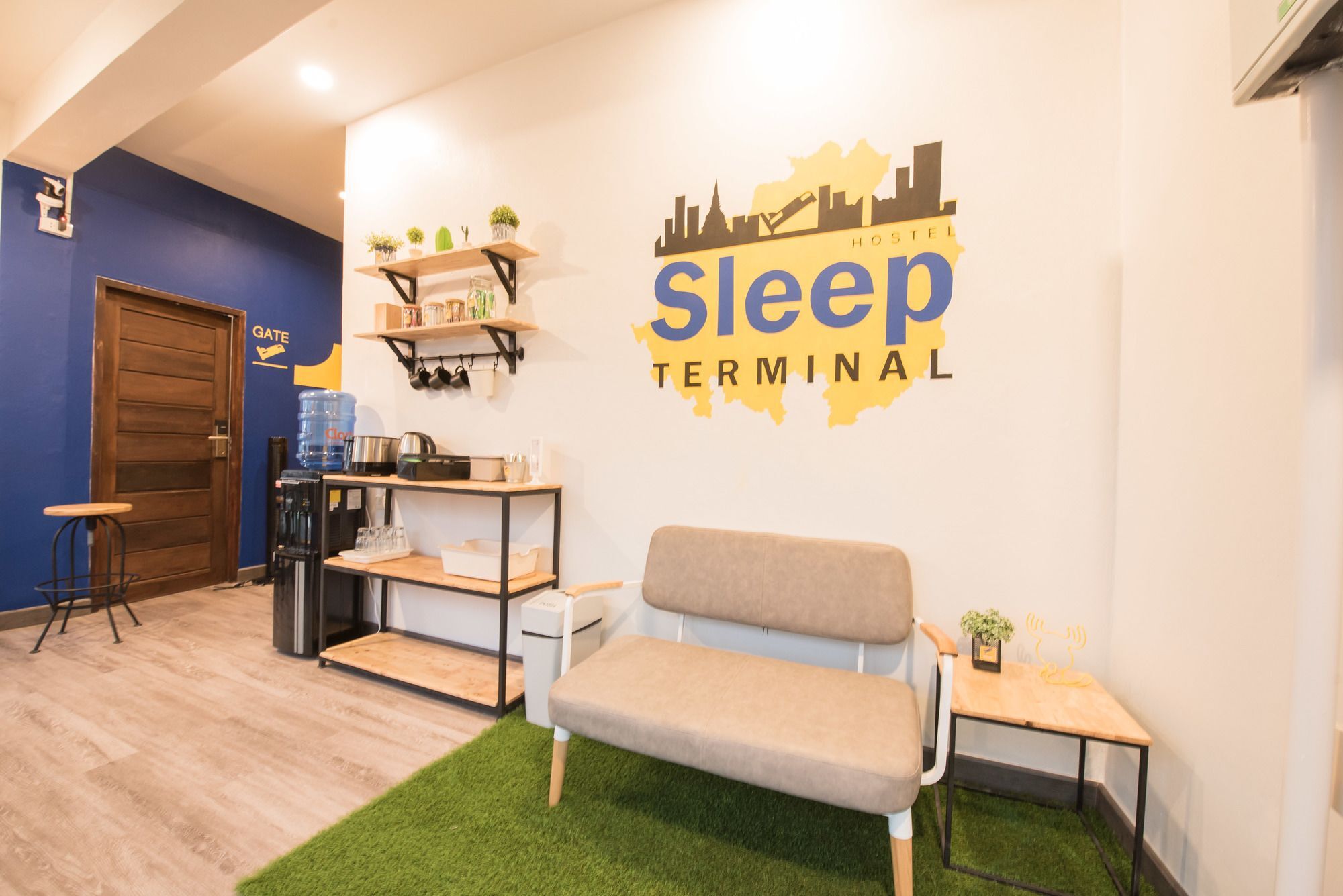 Sleep Terminal Hostel Chiang Mai Exterior photo