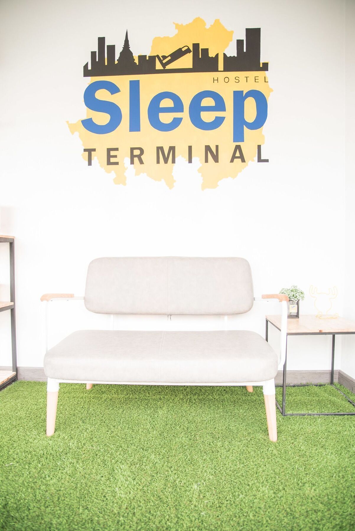 Sleep Terminal Hostel Chiang Mai Exterior photo